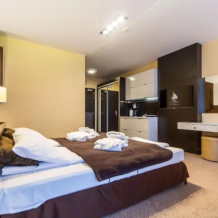 Nereus Diva * 科沃布热格